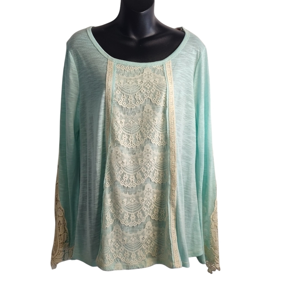 Jolt by Vanity Women's Teal White Lace Trimmed Top Blouse Sz Large NWT